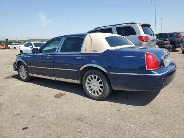 2007 Lincoln Town Car Signature