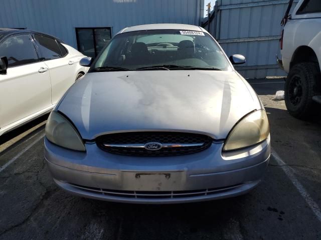 2001 Ford Taurus SE