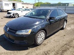 Salvage cars for sale at New Britain, CT auction: 2013 Volkswagen Jetta SE