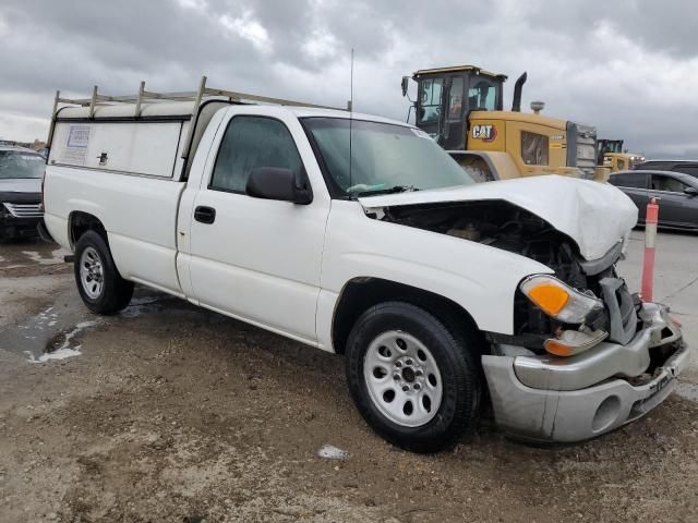 2007 GMC New Sierra C1500 Classic