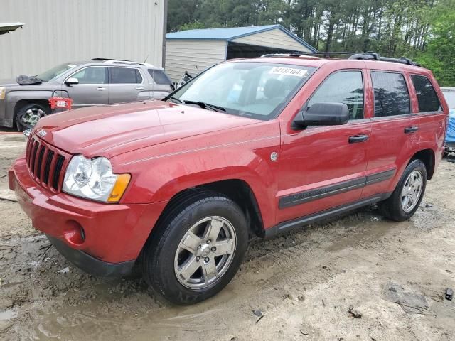 2006 Jeep Grand Cherokee Laredo