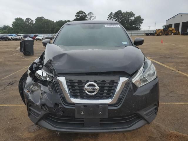 2020 Nissan Kicks S