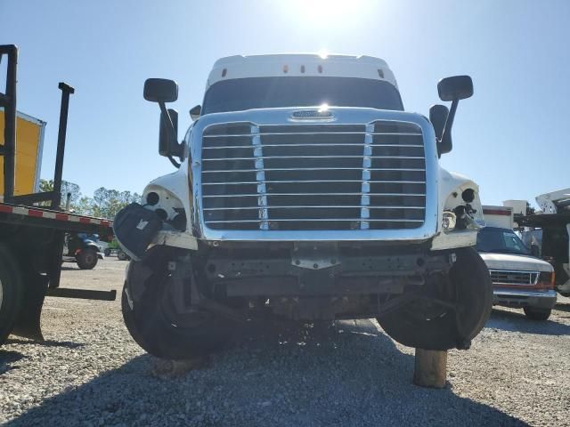 2015 Freightliner Cascadia 125