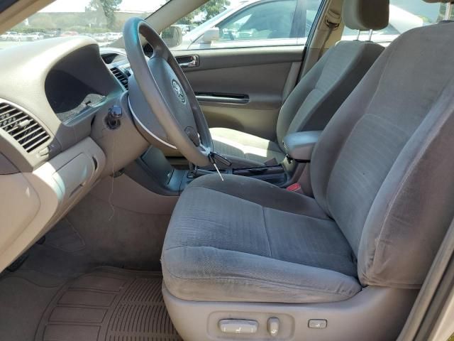 2005 Toyota Camry LE