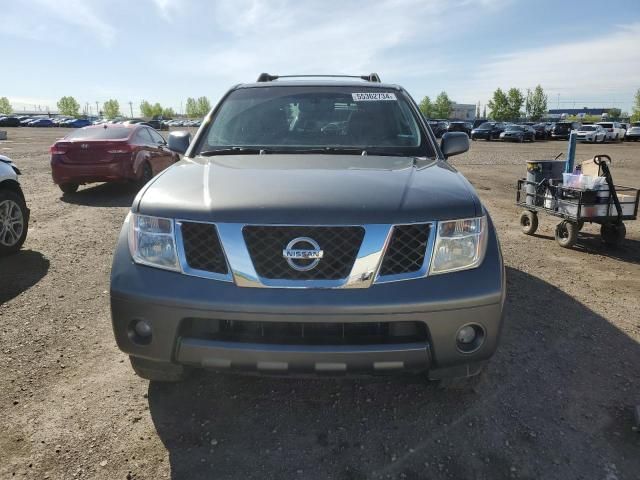 2006 Nissan Pathfinder LE