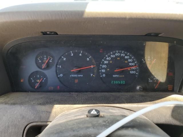 2000 Jeep Grand Cherokee Laredo