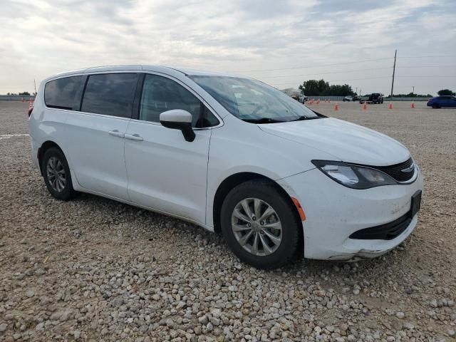 2018 Chrysler Pacifica LX