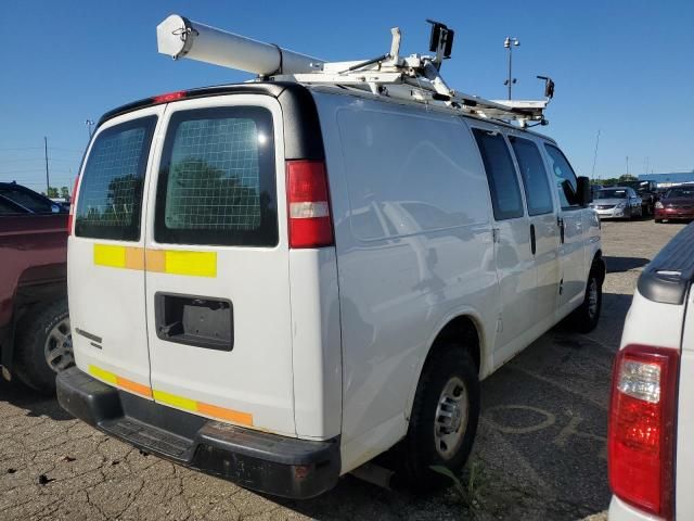 2013 Chevrolet Express G2500