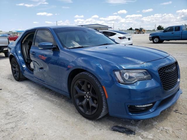 2022 Chrysler 300 Touring L