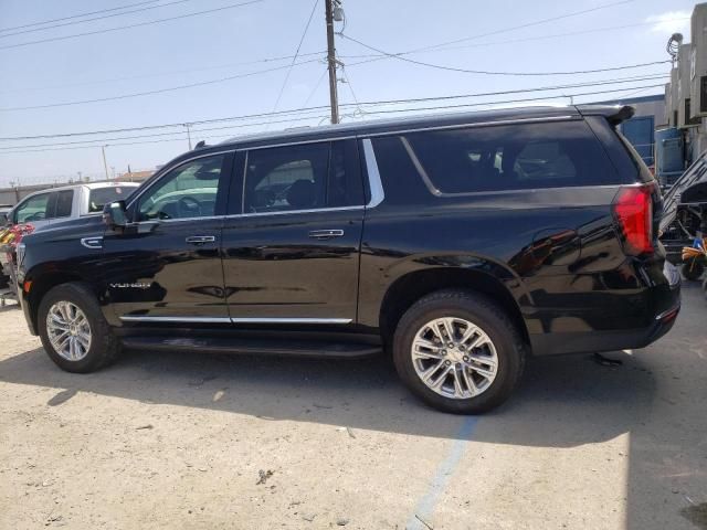 2022 GMC Yukon XL C1500 SLT