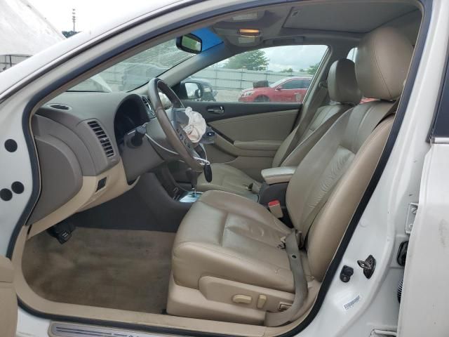 2010 Nissan Altima Base