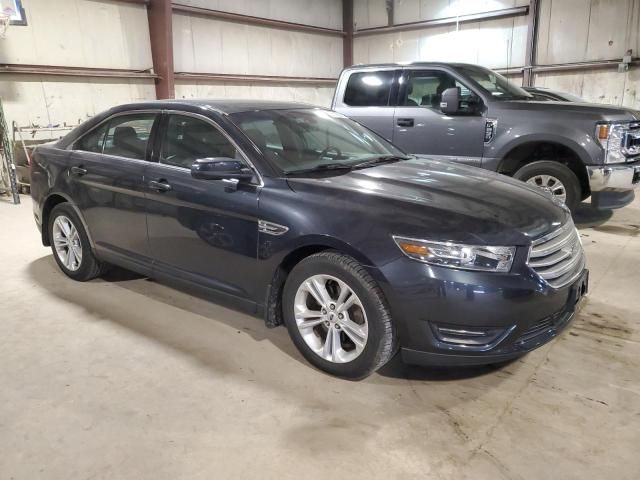 2017 Ford Taurus SEL