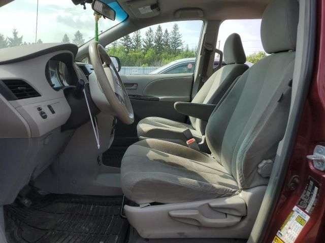 2013 Toyota Sienna