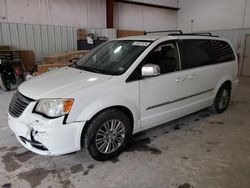 Salvage cars for sale from Copart Hurricane, WV: 2014 Chrysler Town & Country Touring L