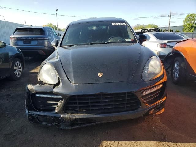 2014 Porsche Cayenne GTS