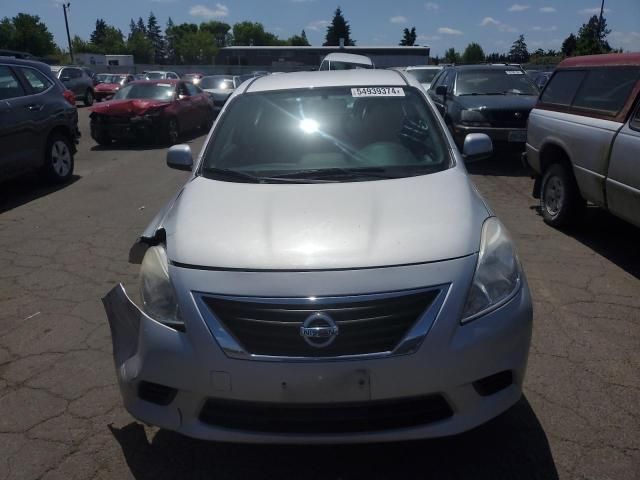 2013 Nissan Versa S