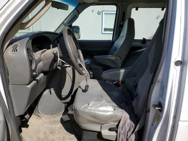 2007 Ford Econoline E350 Super Duty Wagon