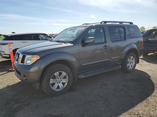 2006 Nissan Pathfinder LE