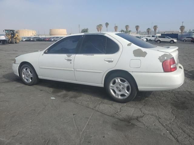 2000 Nissan Altima XE