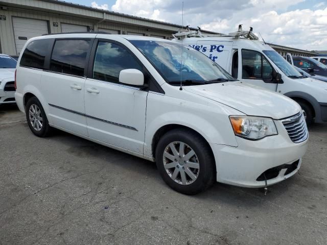 2013 Chrysler Town & Country Touring