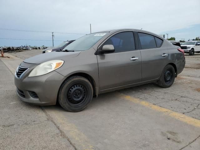 2014 Nissan Versa S