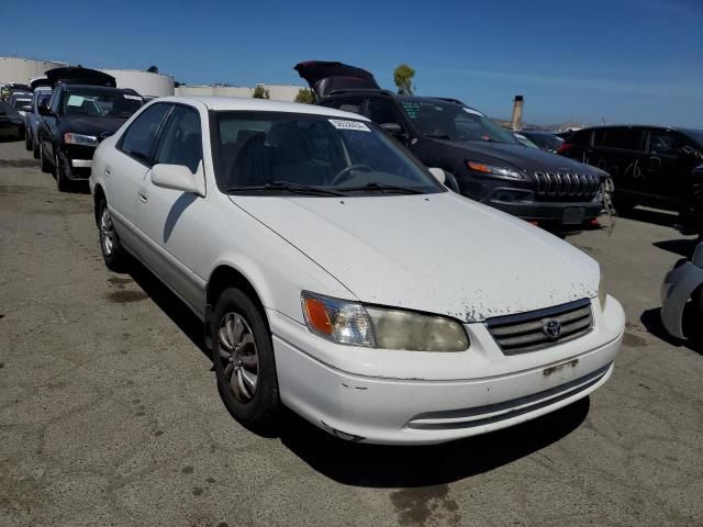 2000 Toyota Camry CE