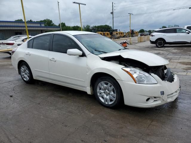 2010 Nissan Altima Base