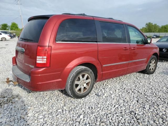 2009 Chrysler Town & Country Touring