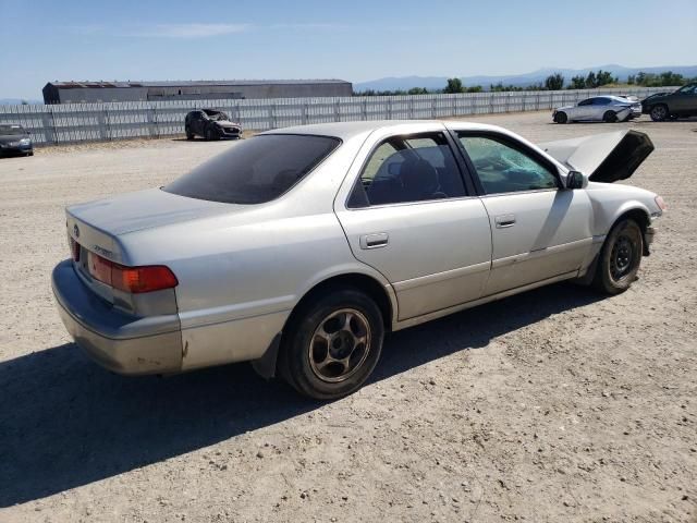 2000 Toyota Camry CE