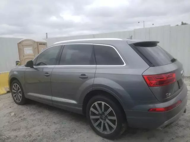 2018 Audi Q7 Premium Plus