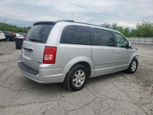 2009 Chrysler Town & Country Touring