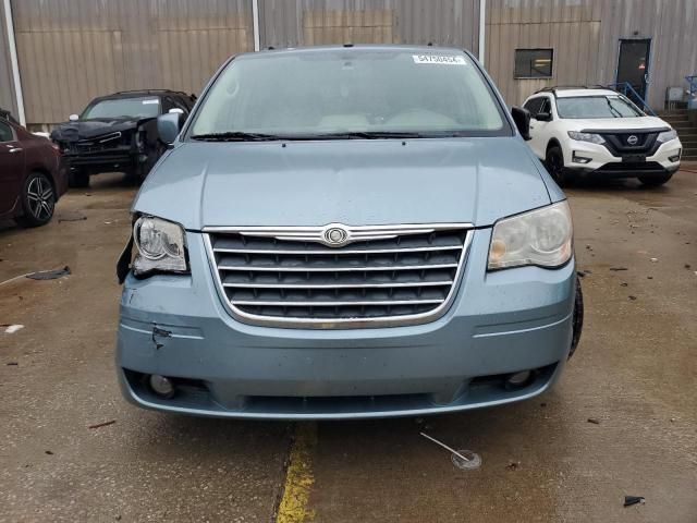 2010 Chrysler Town & Country Touring