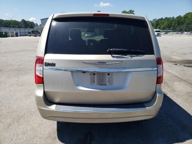 2012 Chrysler Town & Country Touring