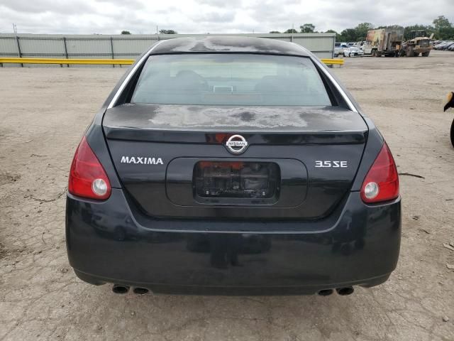 2005 Nissan Maxima SE