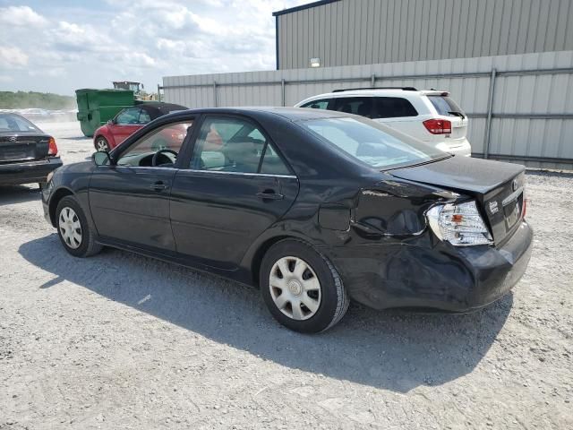 2004 Toyota Camry LE