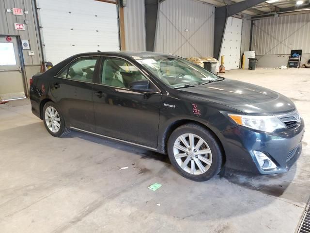 2013 Toyota Camry Hybrid