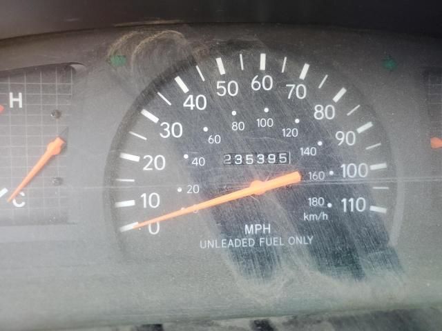 2000 Toyota Tacoma