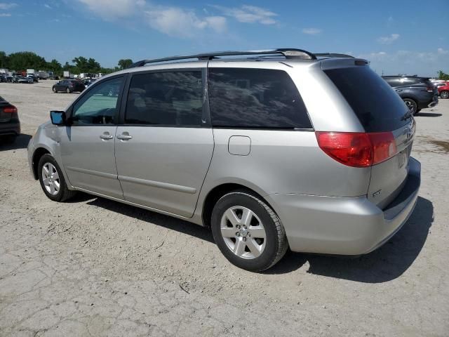 2006 Toyota Sienna CE