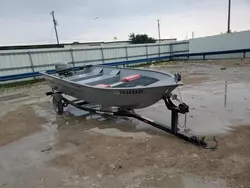 Salvage boats for sale at Haslet, TX auction: 2015 Tracker Boat