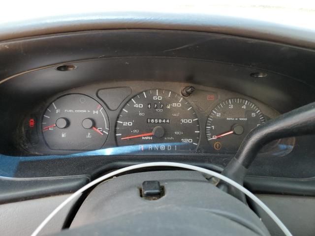 2001 Ford Taurus SE