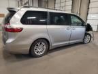 2016 Toyota Sienna XLE