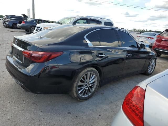 2018 Infiniti Q50 Luxe