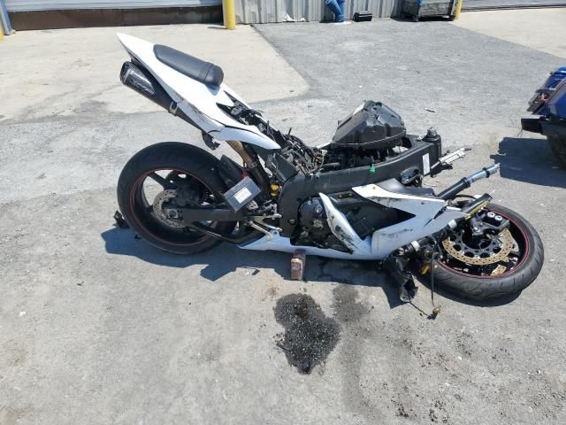 2005 Yamaha YZFR1