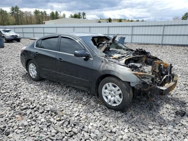 2010 Nissan Altima Base