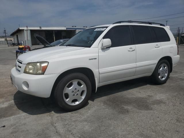 2004 Toyota Highlander Base