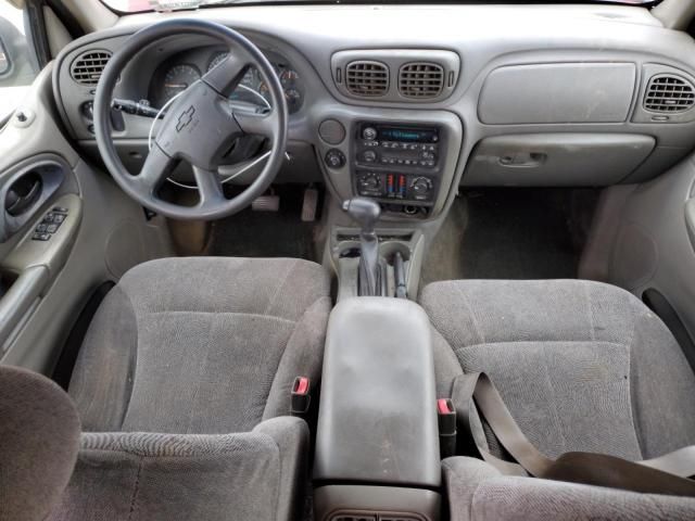 2004 Chevrolet Trailblazer LS