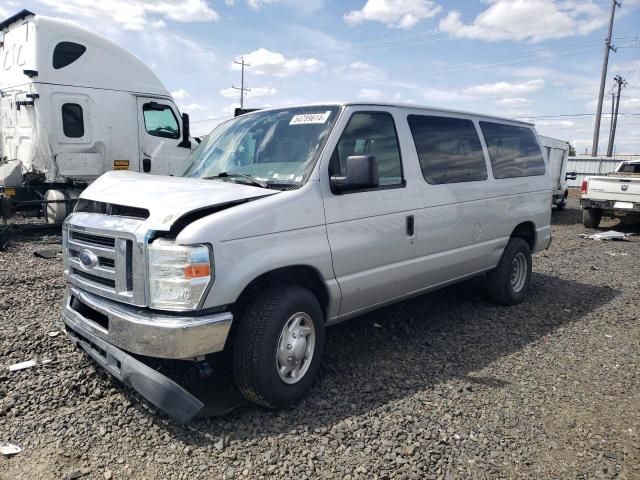 2011 Ford Econoline E350 Super Duty Wagon