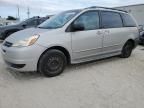 2004 Toyota Sienna CE