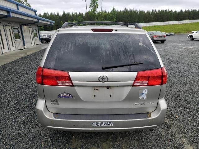 2004 Toyota Sienna CE