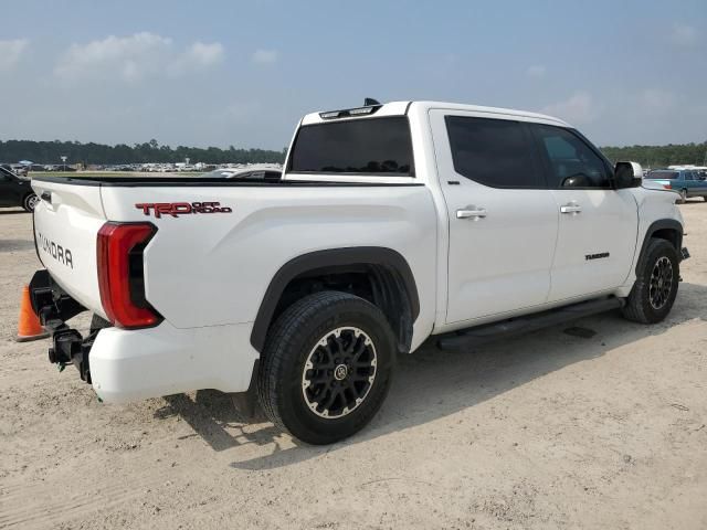 2022 Toyota Tundra Crewmax SR